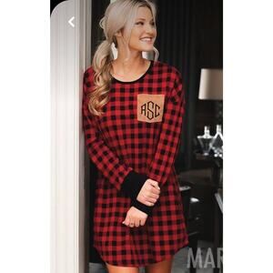 NWT Marleylilly Red & Black Buffalo Plaid Front Pocket Long Sleeve Flannel Tunic